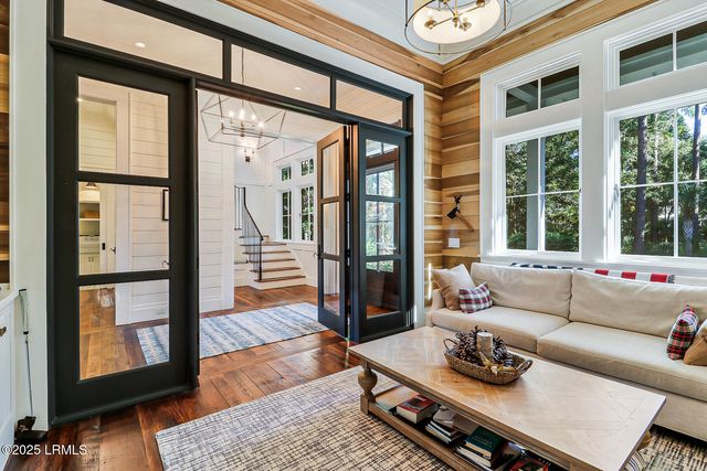 37 Hopes Neck Drive, Bluffton, SC 29910