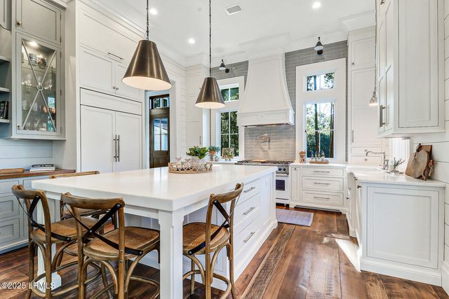 37 Hopes Neck Drive, Bluffton, SC 29910