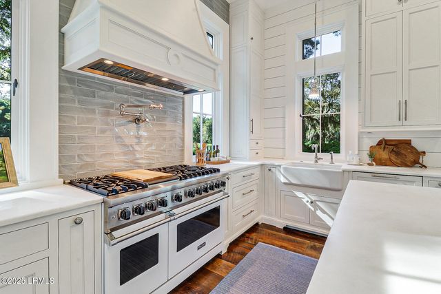 37 Hopes Neck Drive, Bluffton, SC 29910