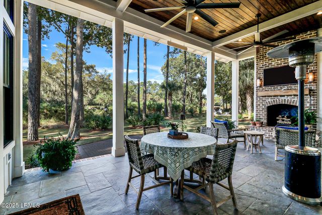 37 Hopes Neck Drive, Bluffton, SC 29910