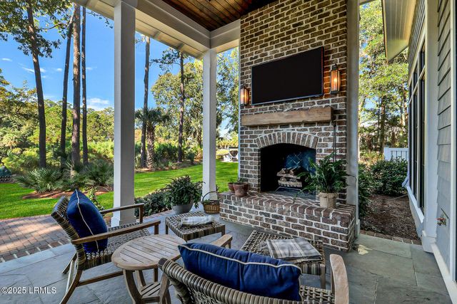 37 Hopes Neck Drive, Bluffton, SC 29910