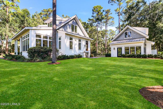 37 Hopes Neck Drive, Bluffton, SC 29910