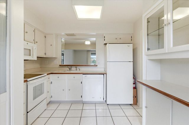 170 MAITLAND AVENUE, Altamonte Springs, FL 32701