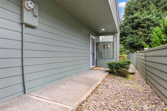 1408 32nd Street Ct NW, Gig Harbor, WA 98335