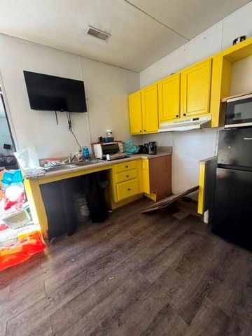 16465 Hickory Road, Conroe, TX 77302