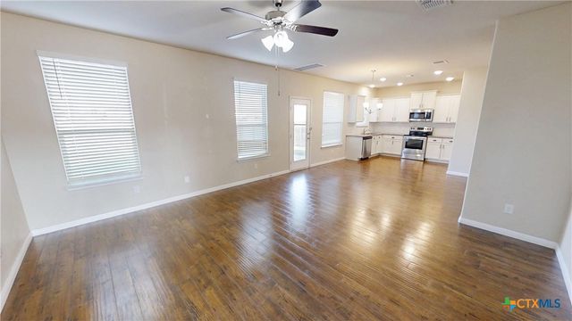 3325 Aubree Katherine Drive, Killeen, TX 76542