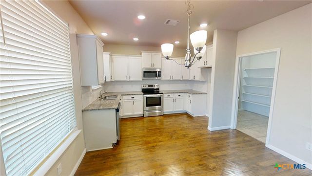 3325 Aubree Katherine Drive, Killeen, TX 76542