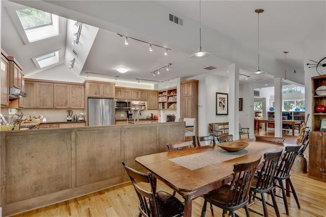 4621 Lakeshore Drive, Pine Lake, GA 30072