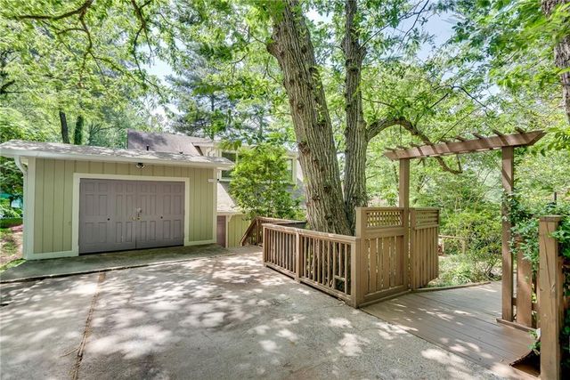 4621 Lakeshore Drive, Pine Lake, GA 30072