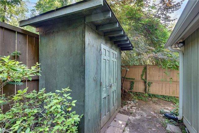 4621 Lakeshore Drive, Pine Lake, GA 30072