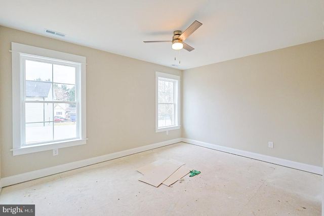 104 W FRONT ST, Frederica, DE 19946