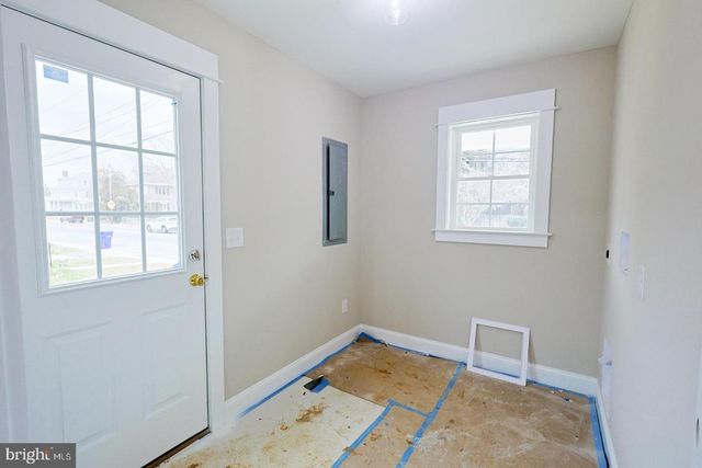 104 W FRONT ST, Frederica, DE 19946