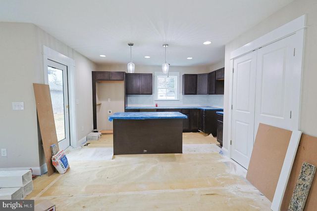 104 W FRONT ST, Frederica, DE 19946