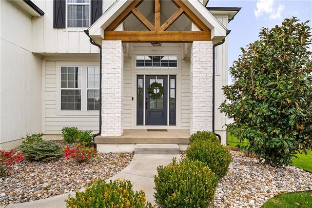 16639 S Legler Street, Olathe, KS 66062