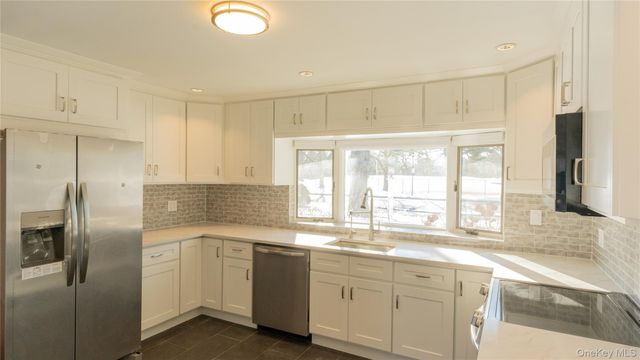 2155 Salisbury Park Drive, Westbury, NY 11590