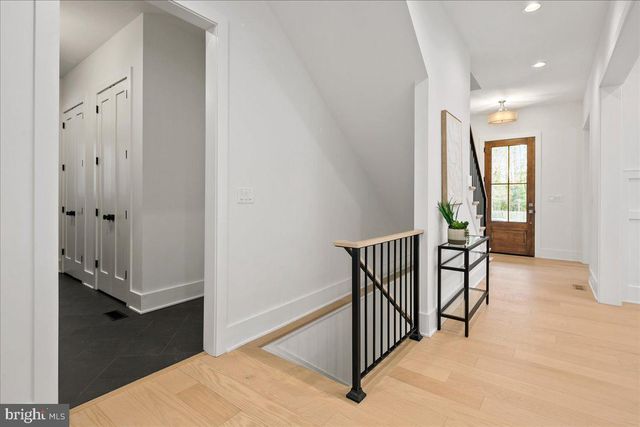 3411 17TH ST N, Arlington, VA 22207