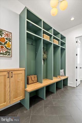 3411 17TH ST N, Arlington, VA 22207