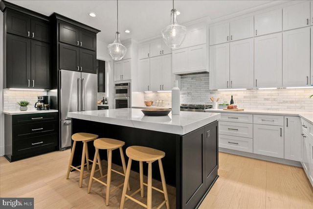 3411 17TH ST N, Arlington, VA 22207