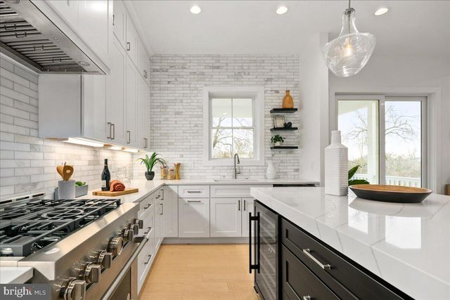 3411 17TH ST N, Arlington, VA 22207