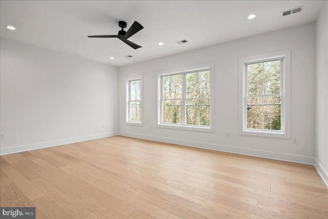 3411 17TH ST N, Arlington, VA 22207