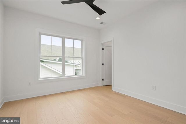 3411 17TH ST N, Arlington, VA 22207