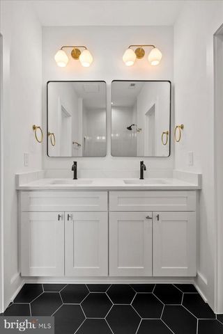 3411 17TH ST N, Arlington, VA 22207