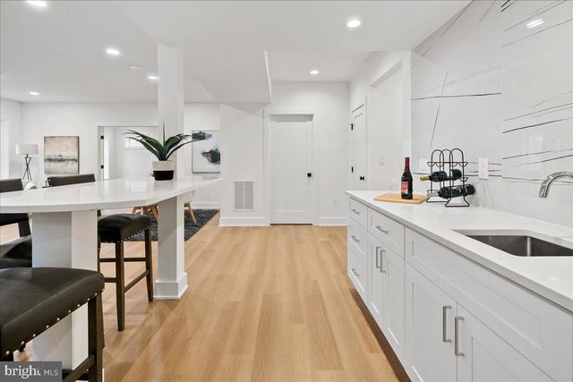 3411 17TH ST N, Arlington, VA 22207