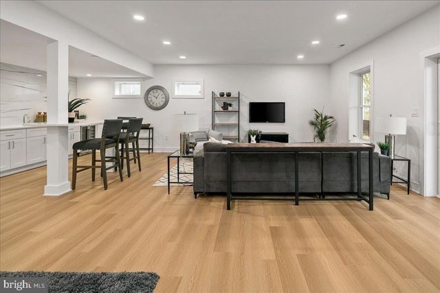 3411 17TH ST N, Arlington, VA 22207