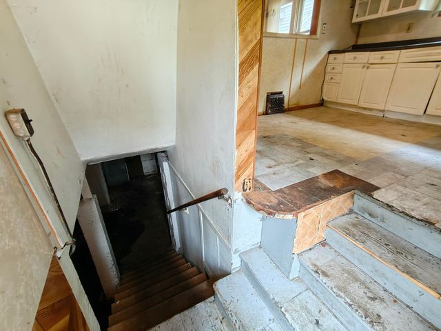 1154 Hendricks Street, Gary, IN 46404