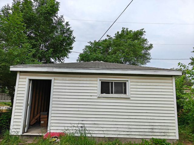 1154 Hendricks Street, Gary, IN 46404