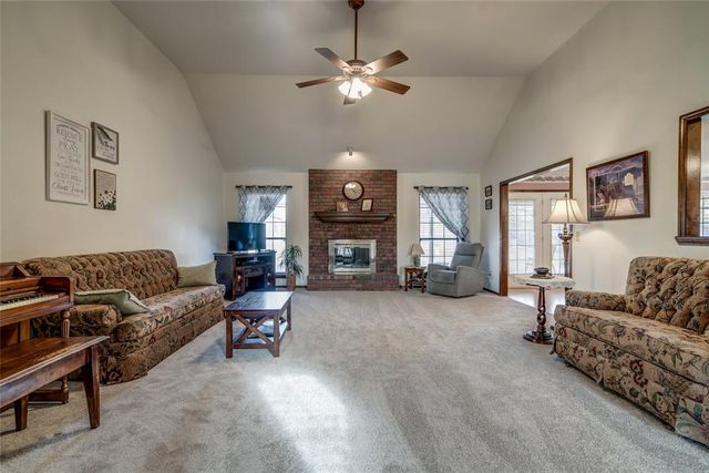 3404 N Flamingo Avenue, Bethany, OK 73008