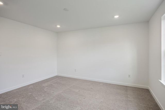 13 INKWELL LN, Sicklerville, NJ 08081