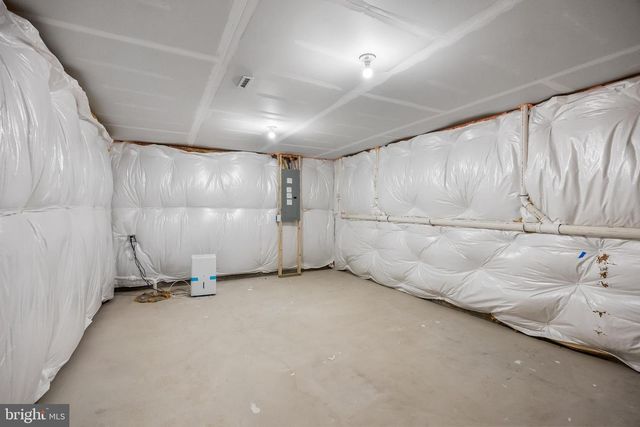 13 INKWELL LN, Sicklerville, NJ 08081