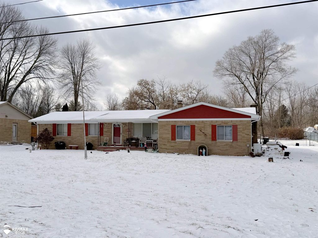 5038 Palomar Drive, Grand Blanc, MI 48507