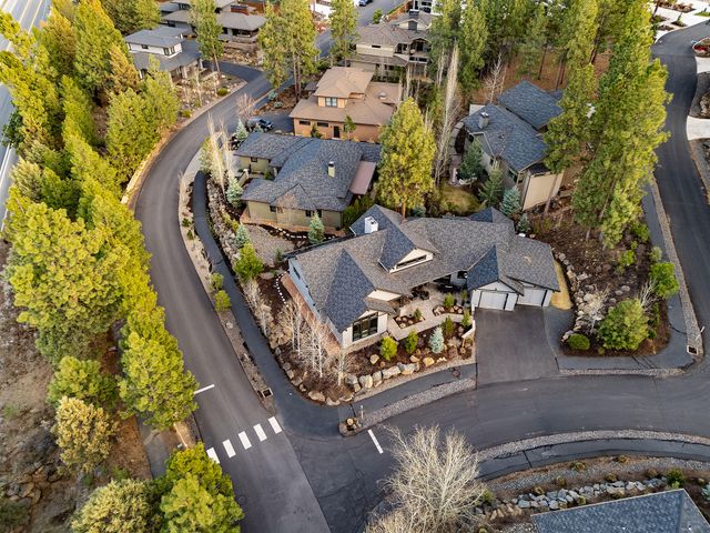 19169 NW Mt Shasta Court, Bend, OR 97703