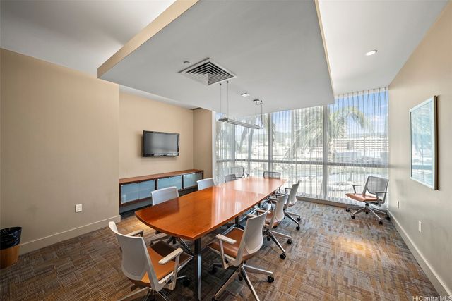 1177 Queen Street 4002, Honolulu, HI 96814