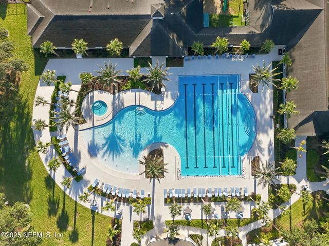 8127 MIDDLE FORK Lane, Jacksonville, FL 32256