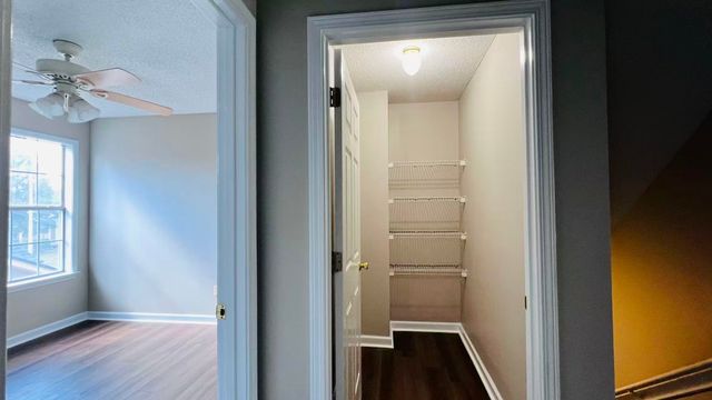 8733 CLEAR SKY DR, Memphis, TN 38018