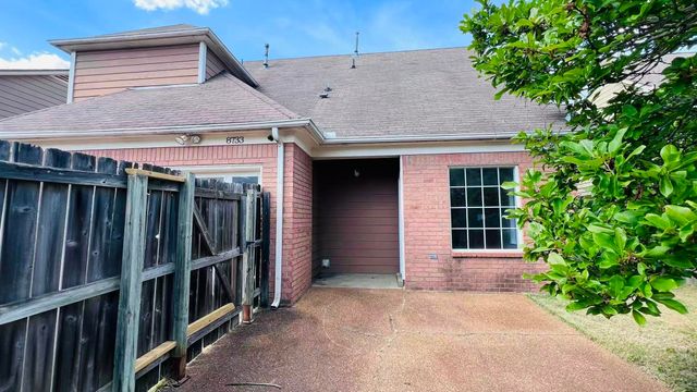 8733 CLEAR SKY DR, Memphis, TN 38018