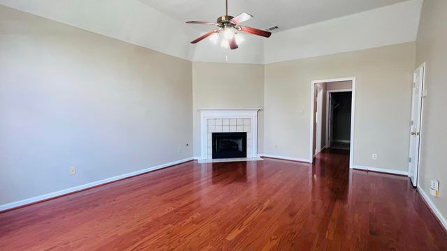 8733 CLEAR SKY DR, Memphis, TN 38018