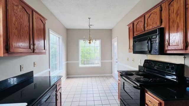 8733 CLEAR SKY DR, Memphis, TN 38018