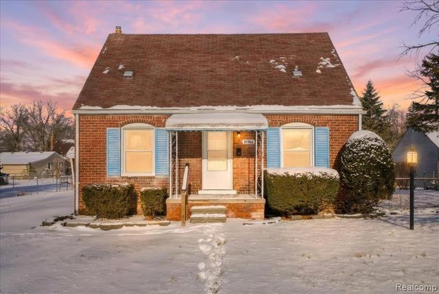 31966 Rosslyn Avenue, Garden City, MI 48135