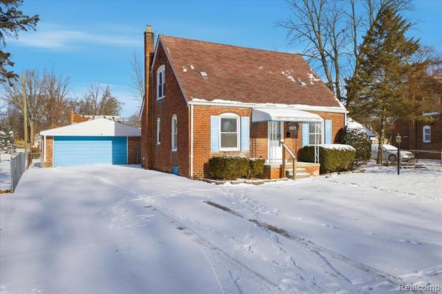 31966 Rosslyn Avenue, Garden City, MI 48135