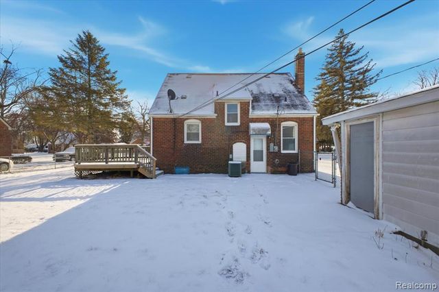 31966 Rosslyn Avenue, Garden City, MI 48135