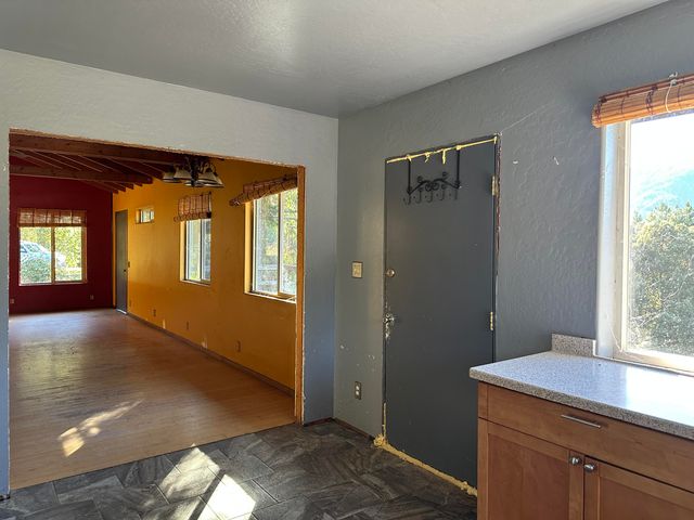 4756 Wilder Ridge Road, Garberville, CA 95542