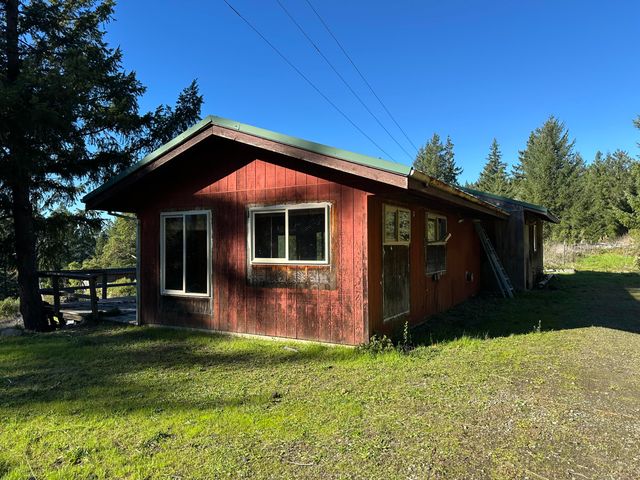 4756 Wilder Ridge Road, Garberville, CA 95542