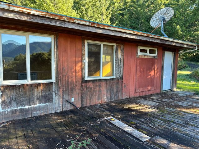 4756 Wilder Ridge Road, Garberville, CA 95542