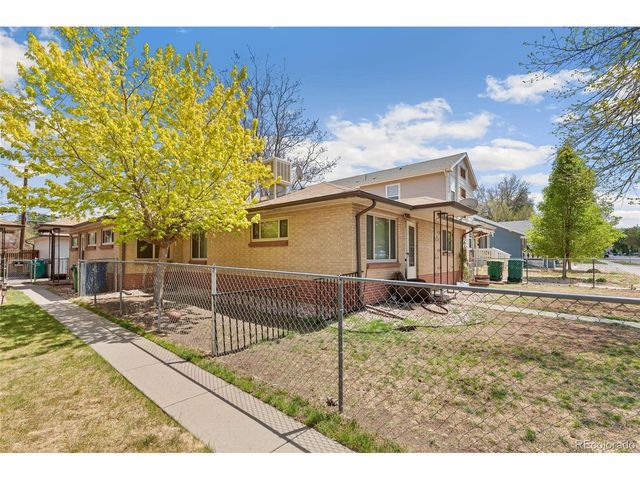 3114 S Acoma St, Englewood, CO 80110