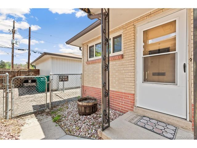 3114 S Acoma St, Englewood, CO 80110