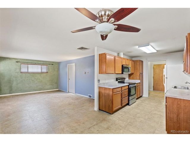3114 S Acoma St, Englewood, CO 80110